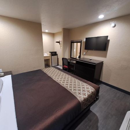American Inn I10 Rialto And Colton Luaran gambar